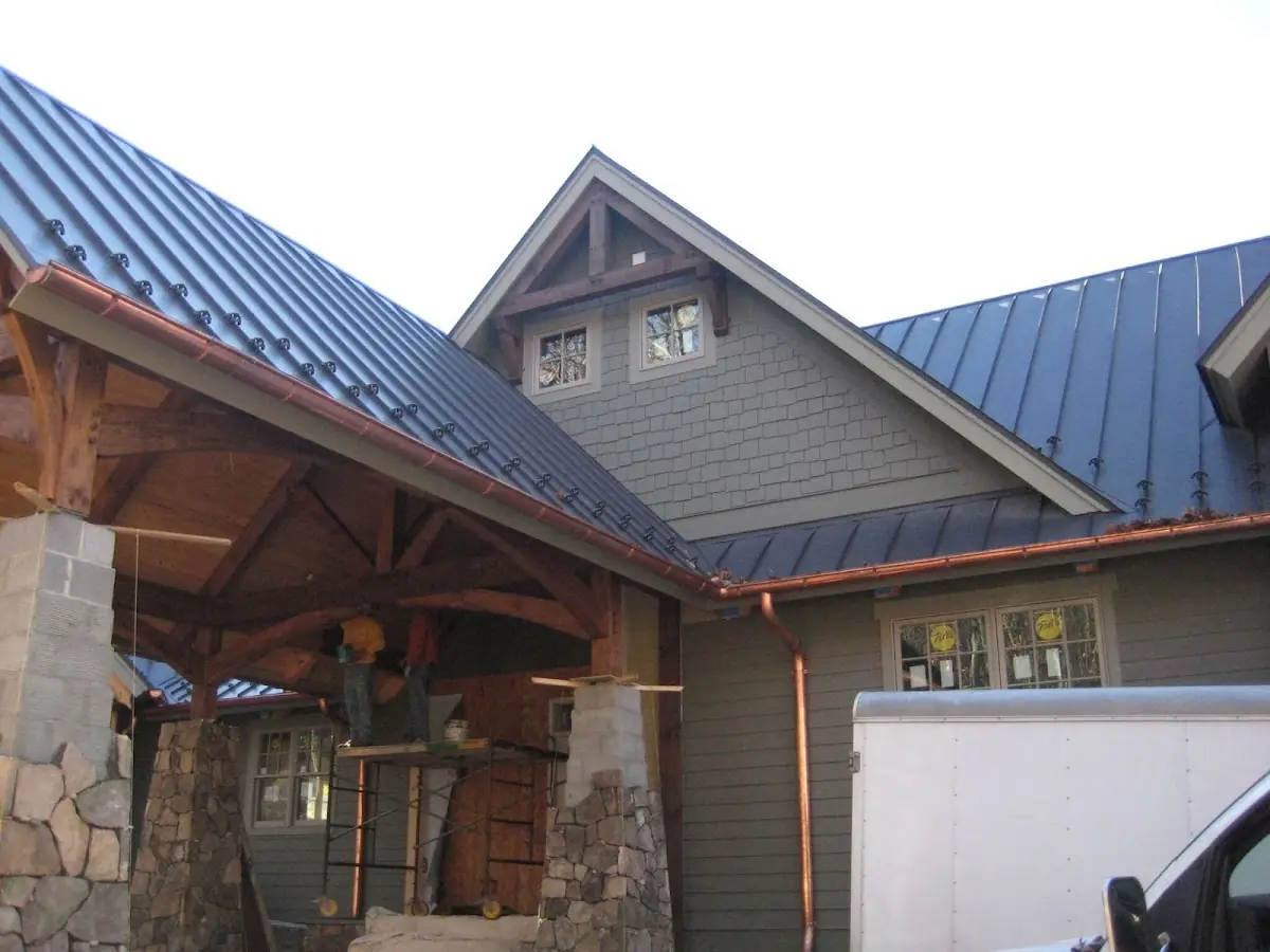 Craftsman Roofing team delivering quality roofing work in Murry Hills